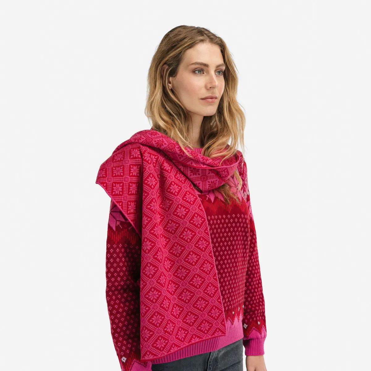 Vesterheim Winterwear | Women-Christiania Scarf from Dale of Norway