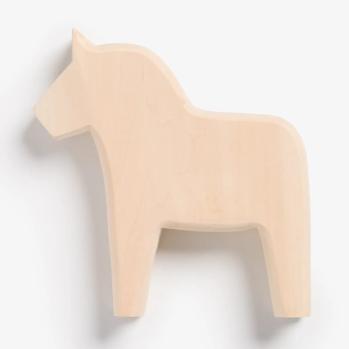 Vesterheim Woodworking | Rosemaling-Dala Horse Woodenware by Mike Lusk